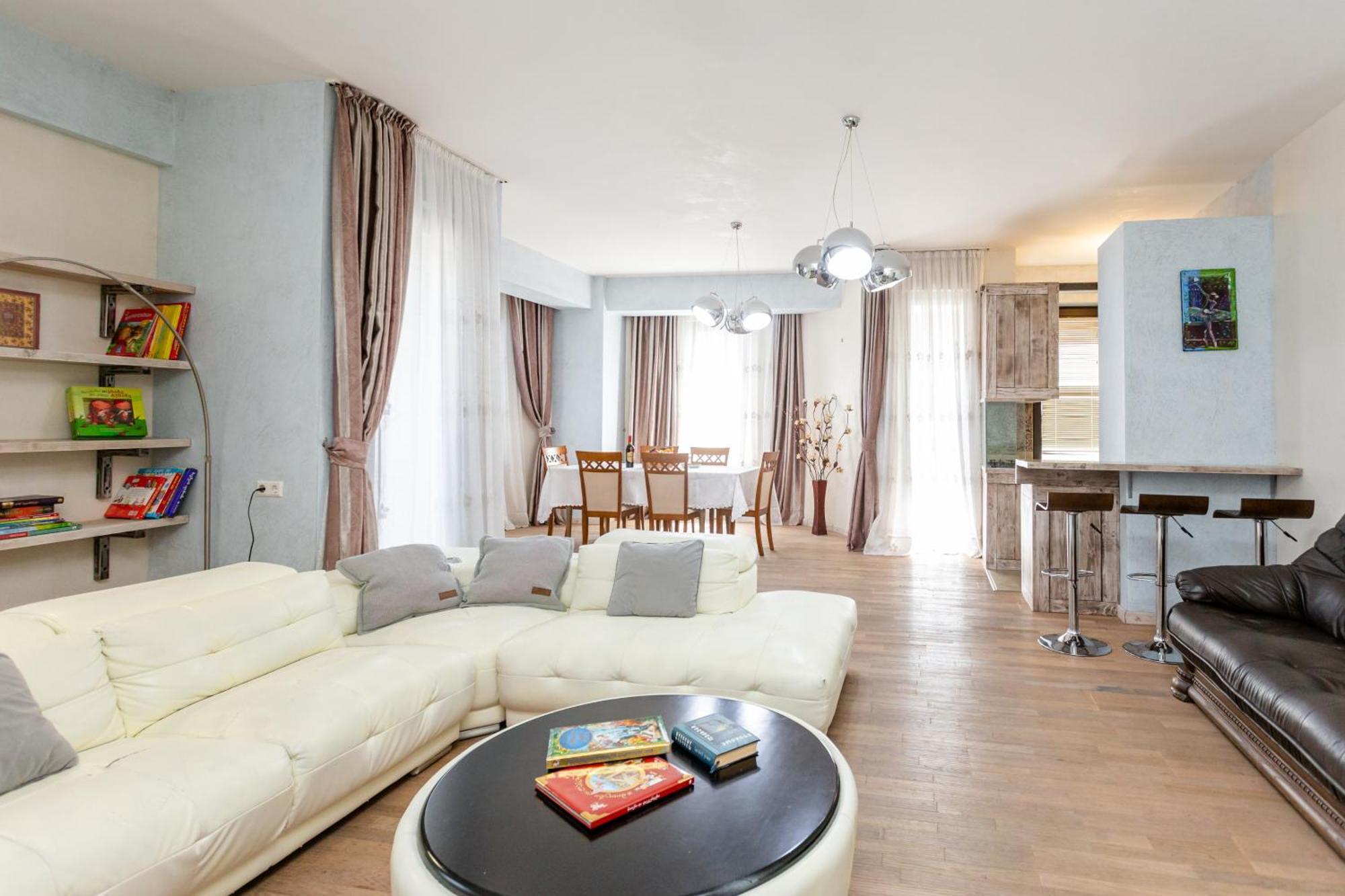 Harmony Place L Tbilisi Eksteriør bilde