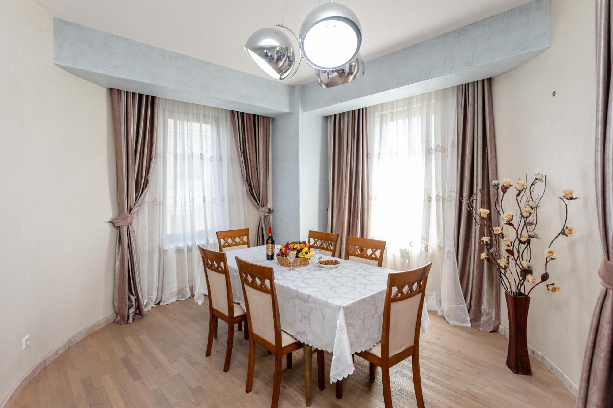 Harmony Place L Tbilisi Eksteriør bilde